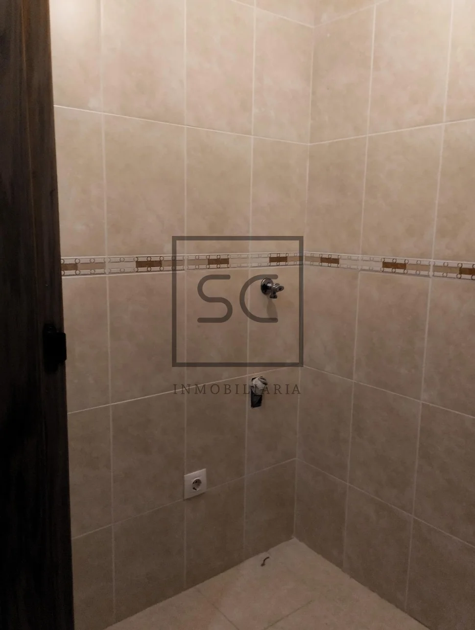 Luminoso piso con ascensor, garaje y trastero en sada