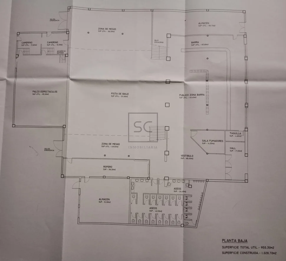 Sala de fiestas en o val-narón