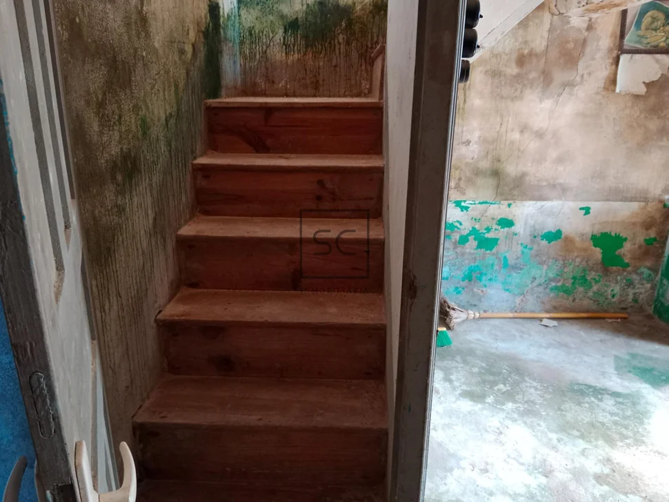 Casa con finca y bodega en magalofes-fene