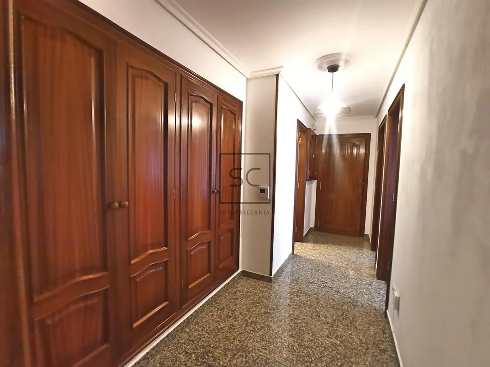 Piso con ascensor en puerta de neira-ferrol