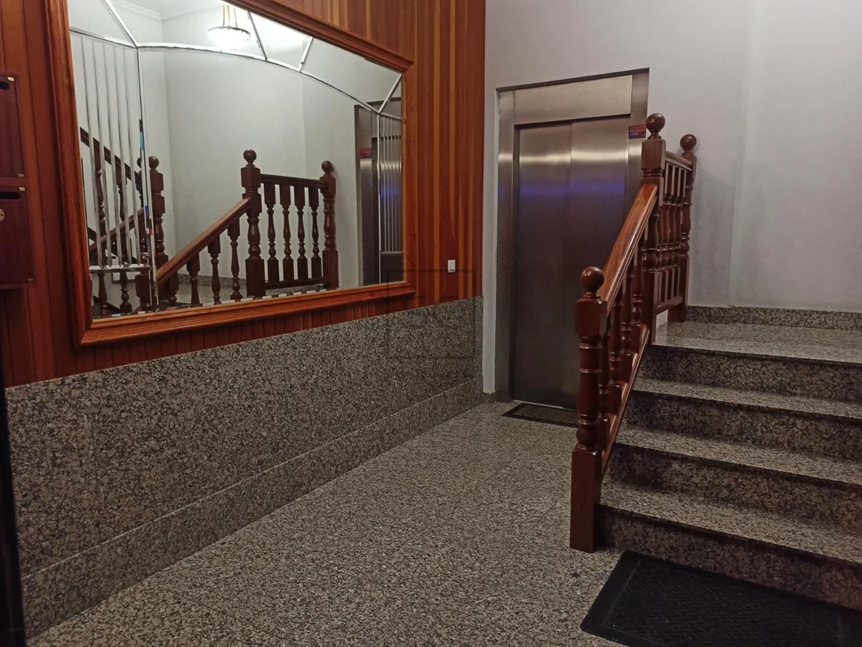 Piso con ascensor en puerta de neira-ferrol