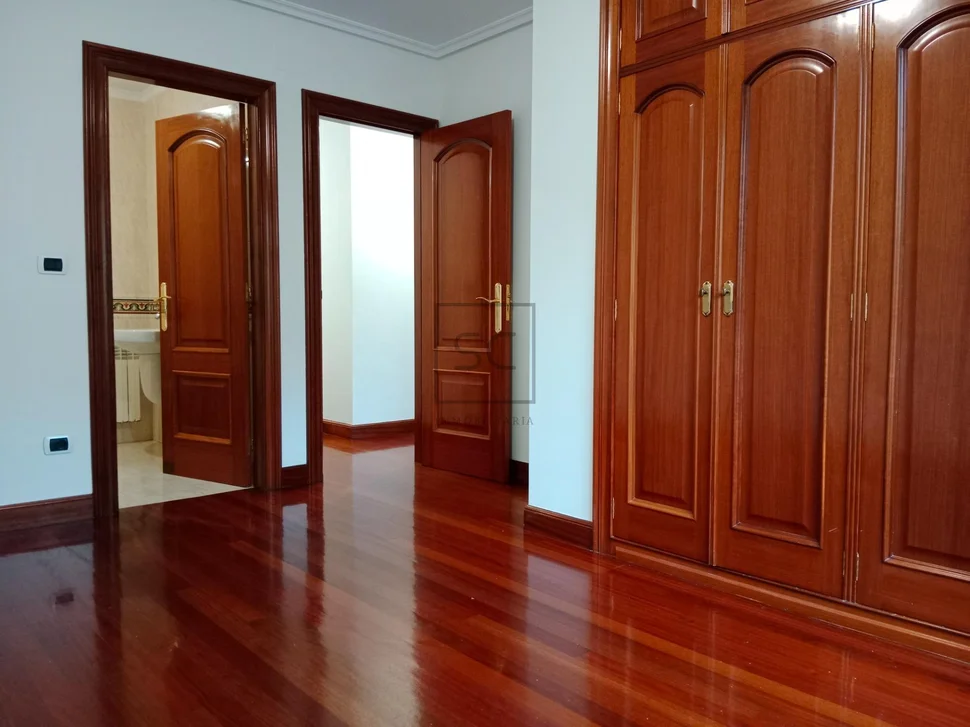 Piso con ascensor, garaje y trastero en ferrol