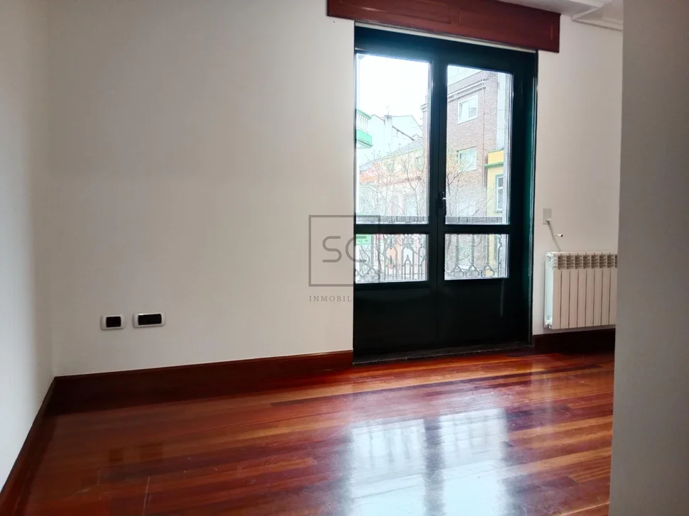 Piso con ascensor, garaje y trastero en ferrol