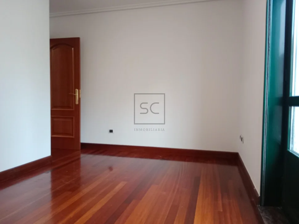 Piso con ascensor, garaje y trastero en ferrol