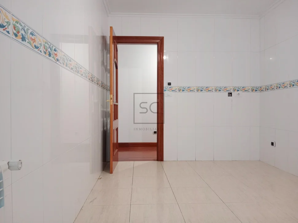 Piso con ascensor, garaje y trastero en ferrol