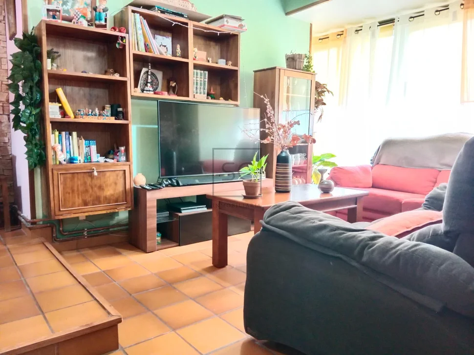 Dúplex invertido en caranza-ferrol