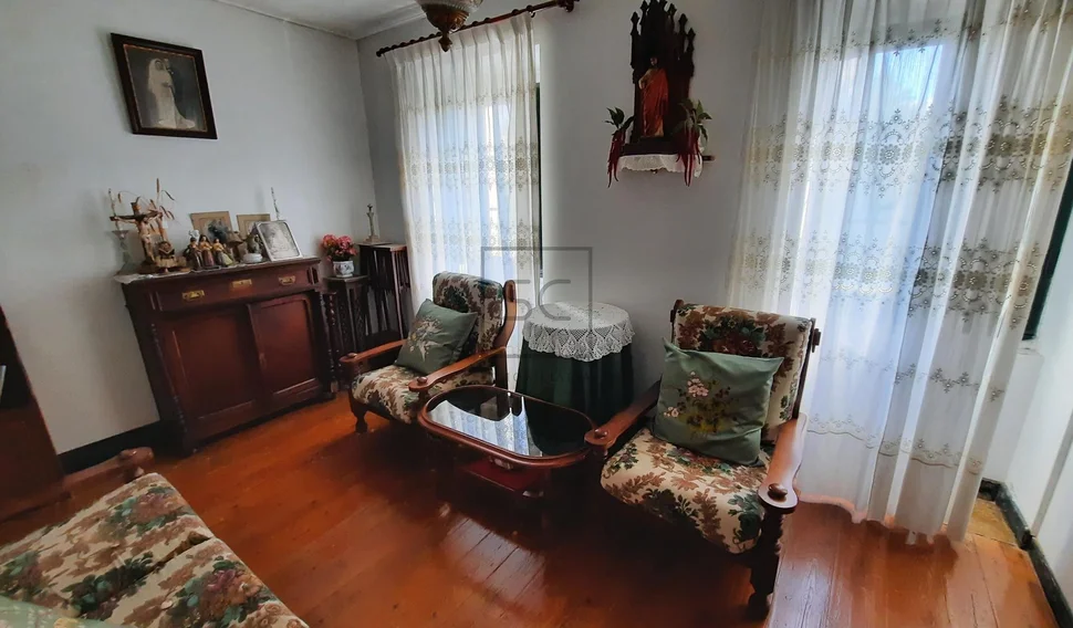 Casa unifamiliar para reforma con pequeña finca