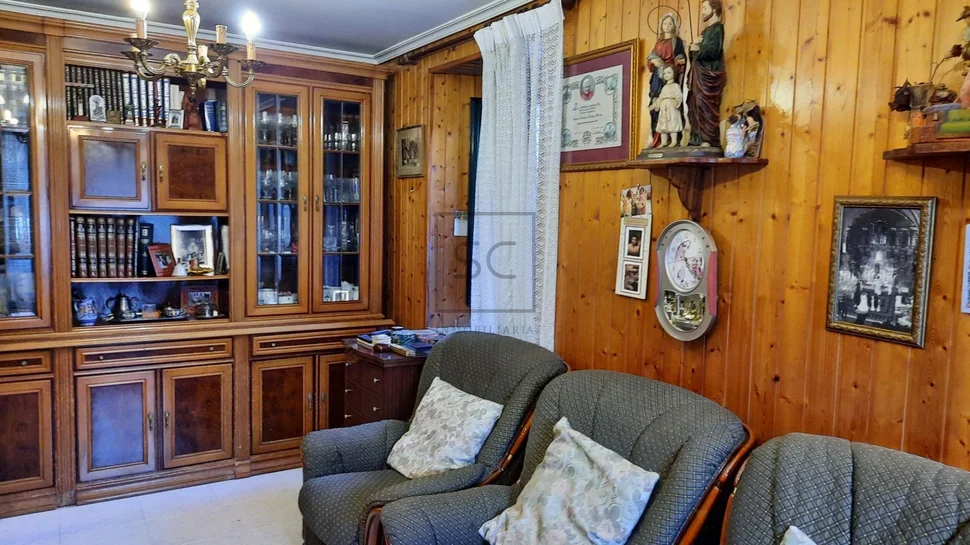 Casa unifamiliar para reforma con pequeña finca