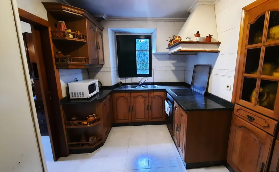 Casa unifamiliar para reforma con pequeña finca