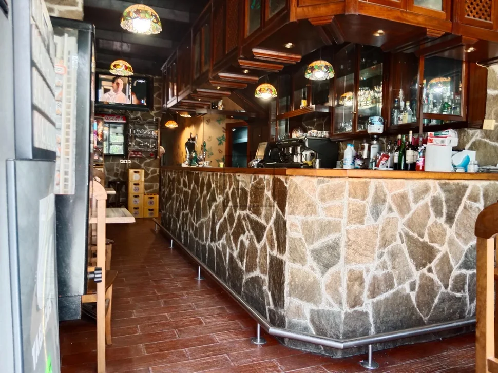 Bar-restaurante en santa cecilia-narón