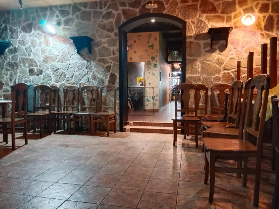 Bar-restaurante en santa cecilia-narón