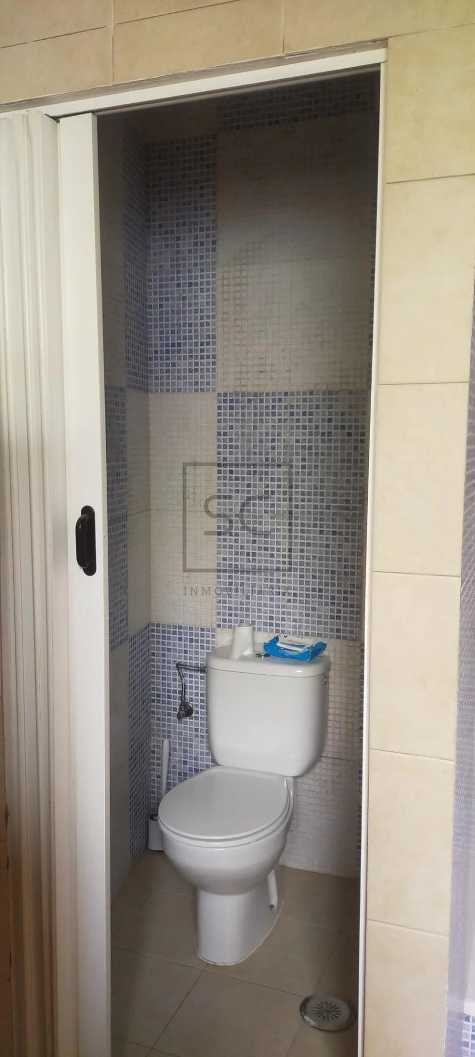 Local con patio en fajardo-ferrol