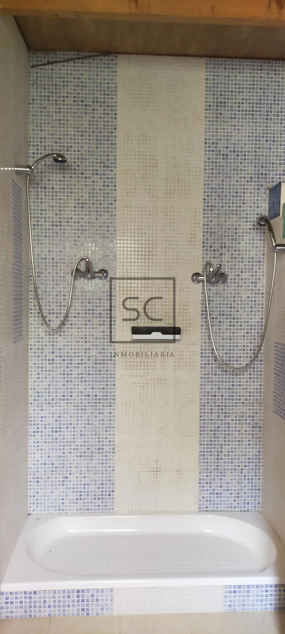 Local con patio en fajardo-ferrol