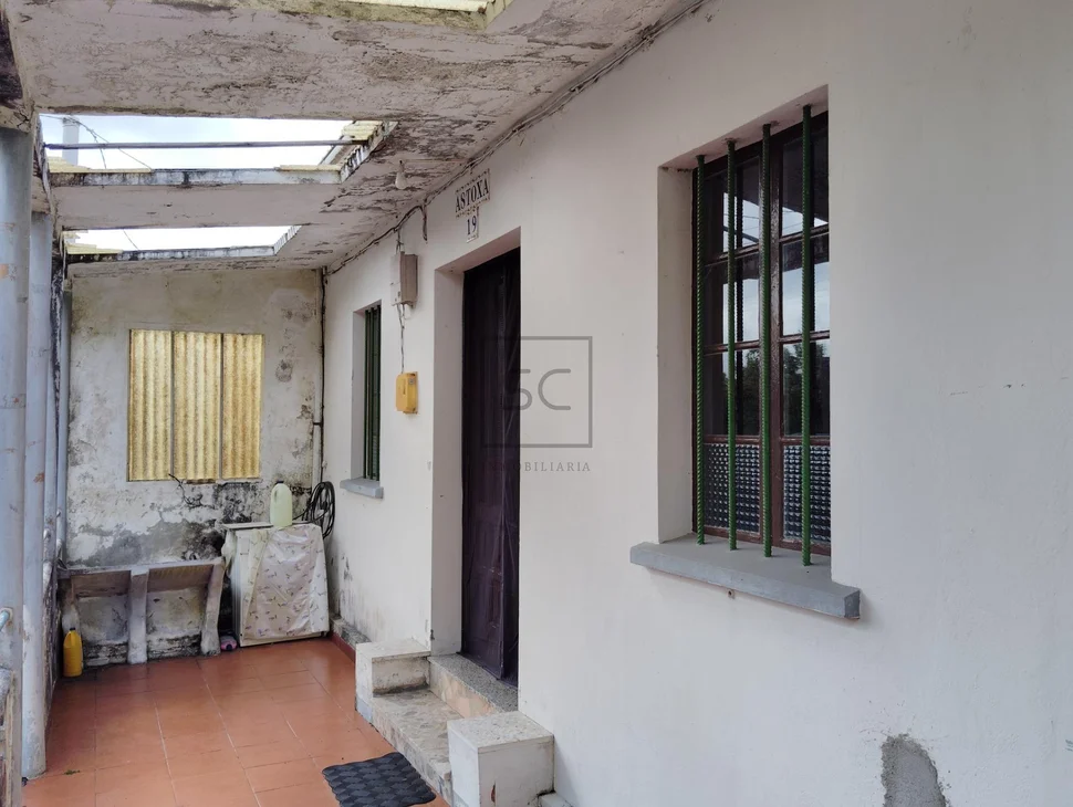 Casa en cedeira, campo del hospital