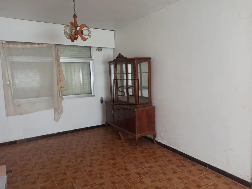 Casa con finca en pedroso, narón