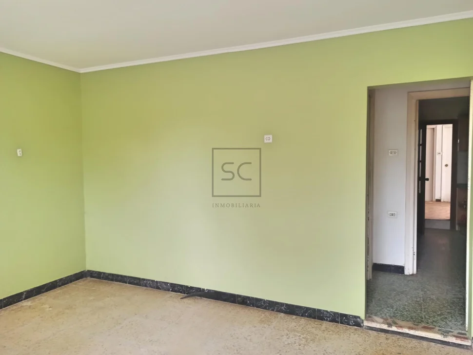 Casa con finca en pedroso, narón