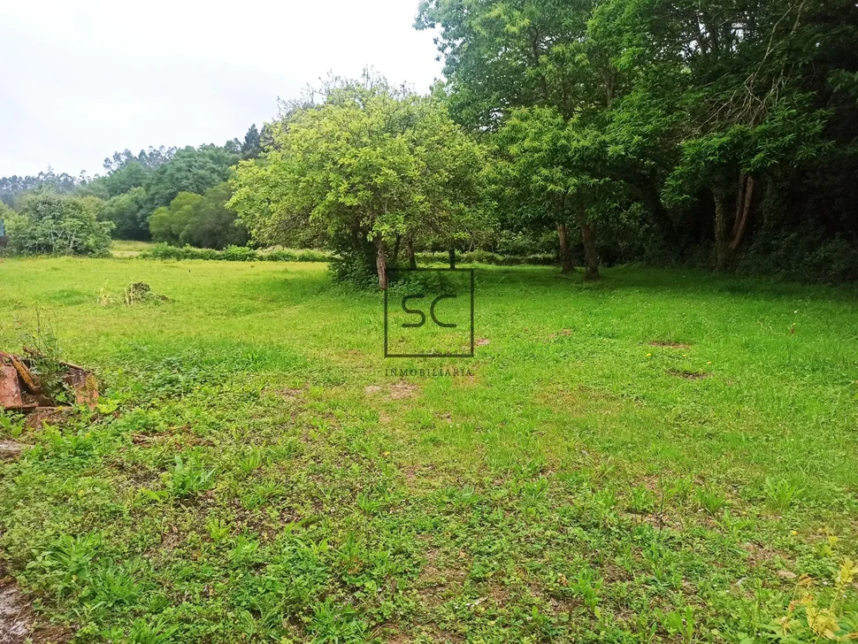 Casa con finca en pedroso, narón