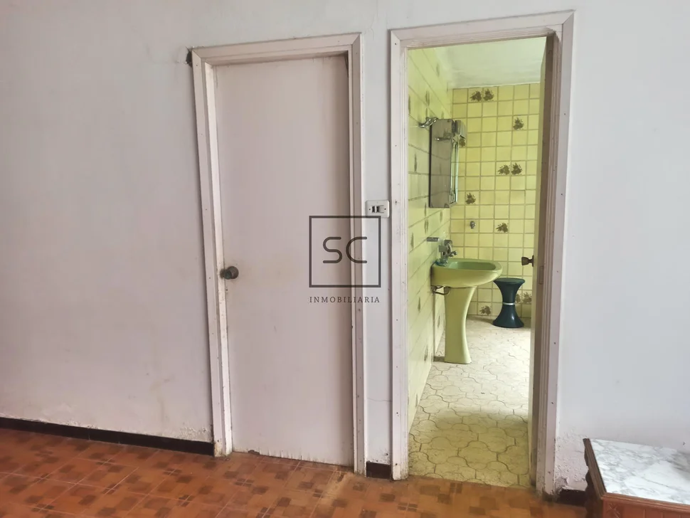 Casa con finca en pedroso, narón