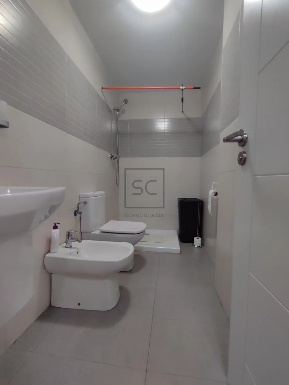 Fabuloso piso con piscina en ares