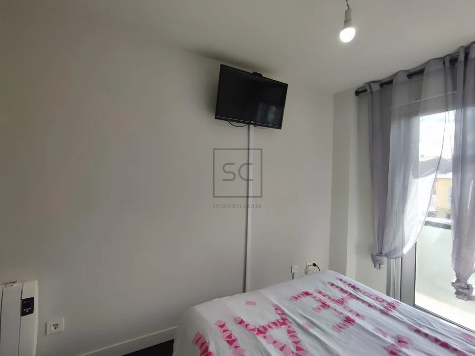 Fabuloso piso con piscina en ares