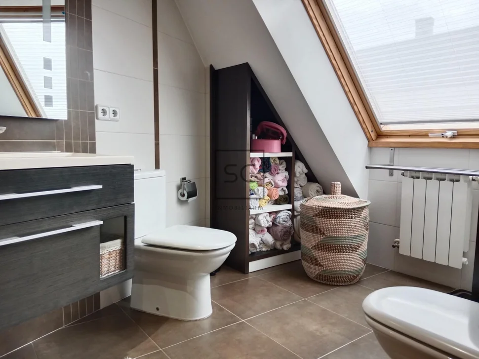 Dúplex en el alto do castaño-narón