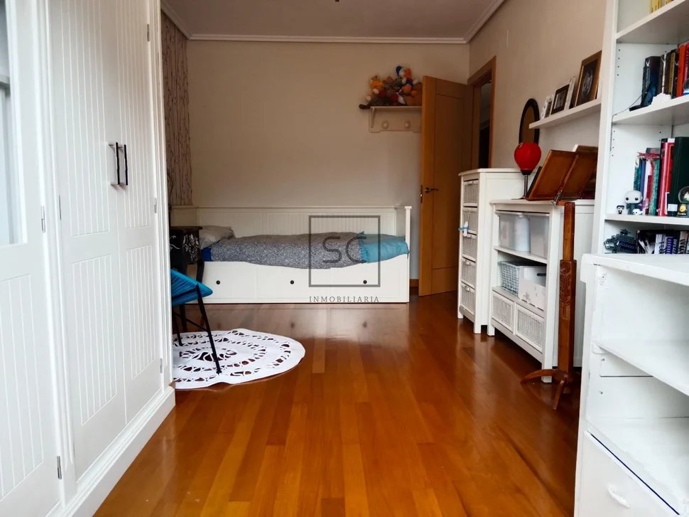 Dúplex en el alto do castaño-narón