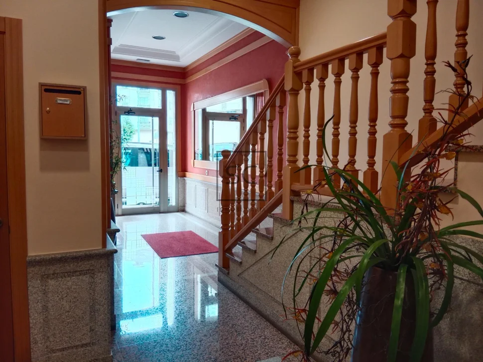 Dúplex en el alto do castaño-narón