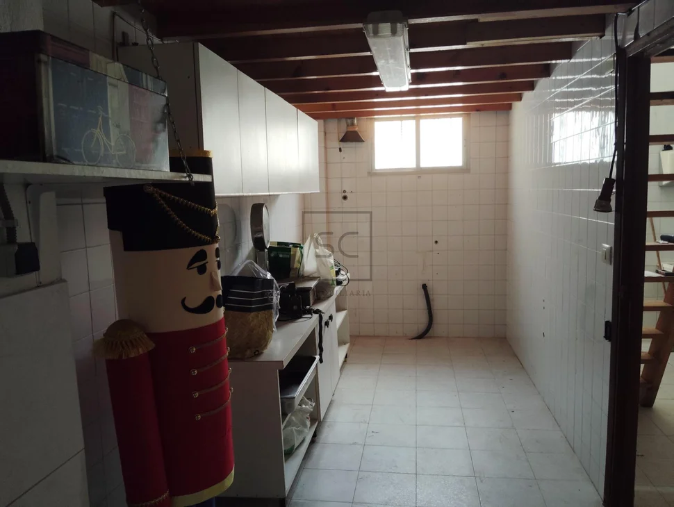 Local en piñeiros, narón