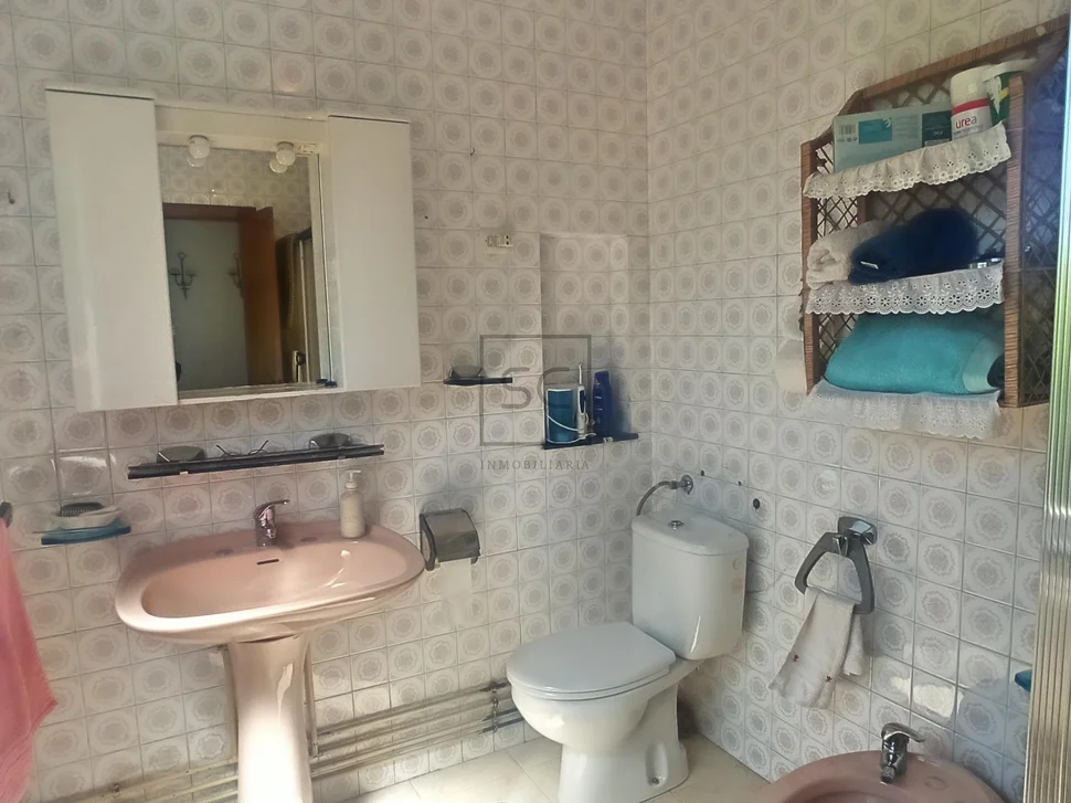 Casa con finca en ferrol