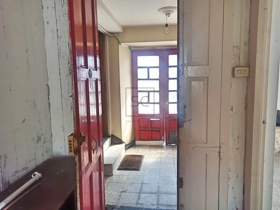 Casa con finca en ferrol