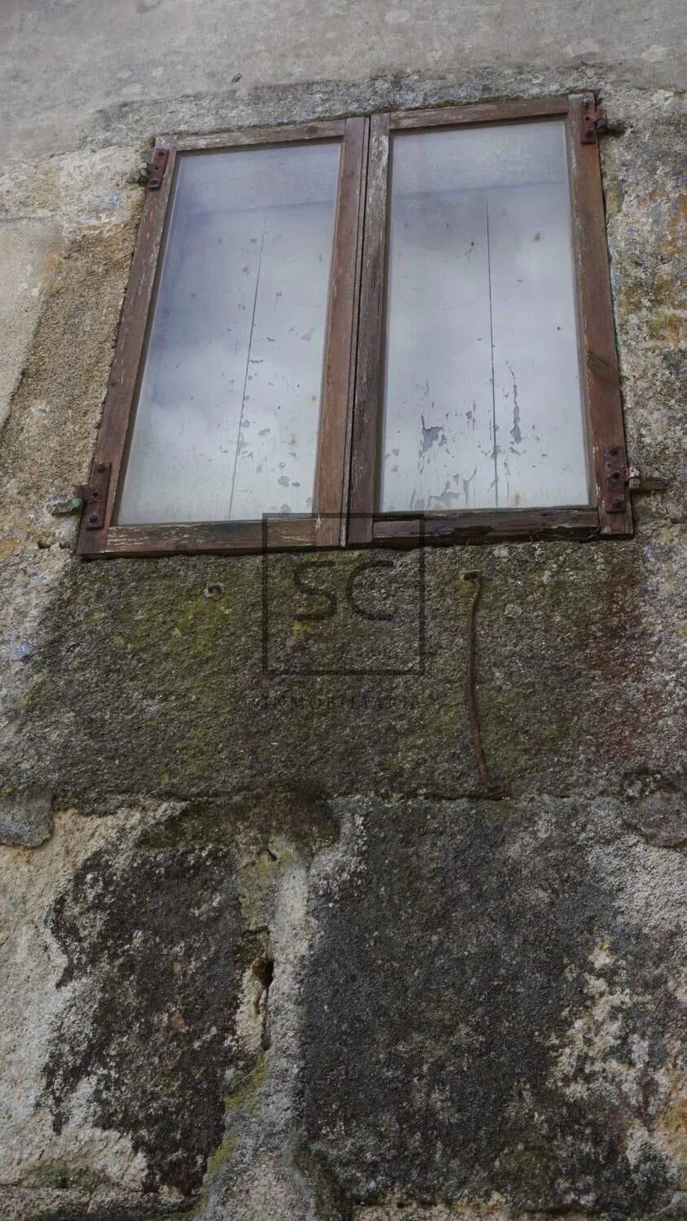 Casa de piedra para reforma integral con gran finca