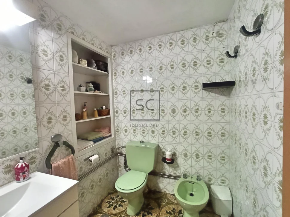 Adosado en serantes, ferrol