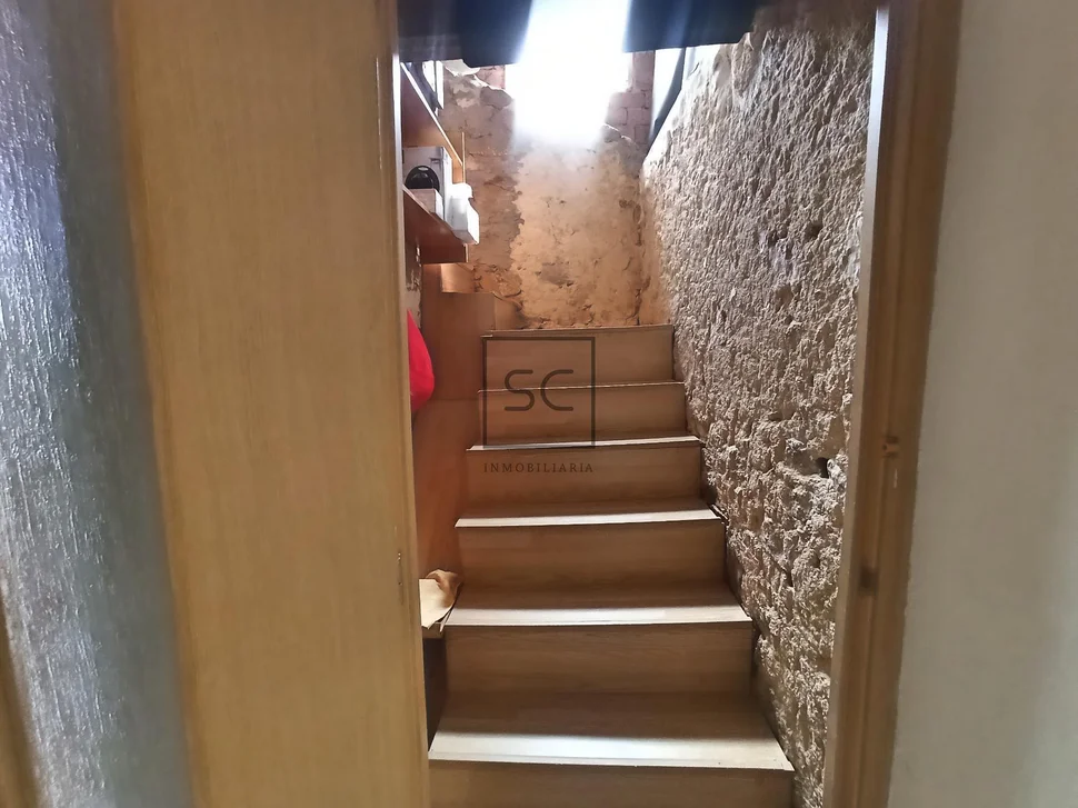 Adosado en serantes, ferrol