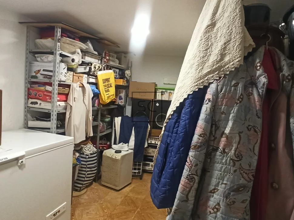 Adosado en serantes, ferrol