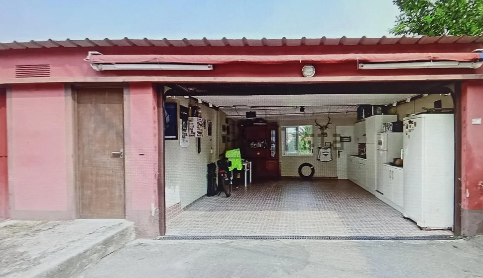 Adosado en serantes, ferrol