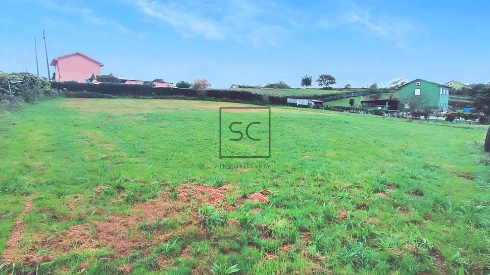 Terreno edificable en doso, narón