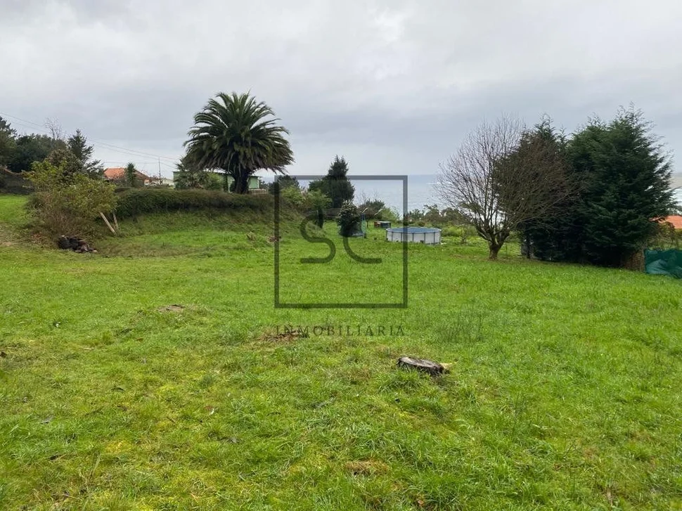 Terreno rústico con vistas al mar en doniños