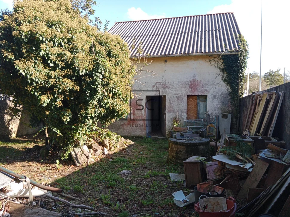 Casa para restaurar en a malata-ferrol