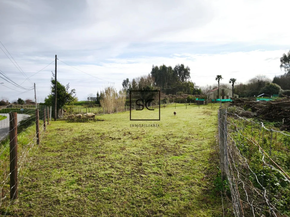 Casa de piedra para reformar en mugardos