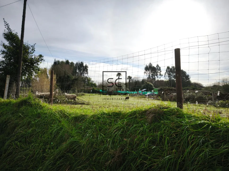 Casa de piedra para reformar en mugardos