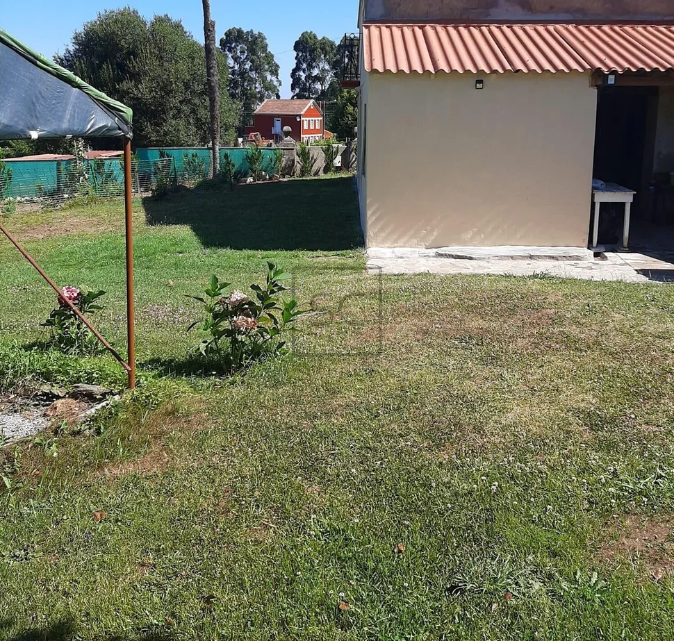 Casa de piedra para reformar en mugardos