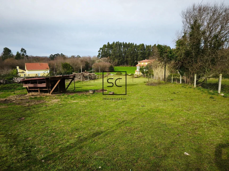 Casa de piedra para reformar en mugardos