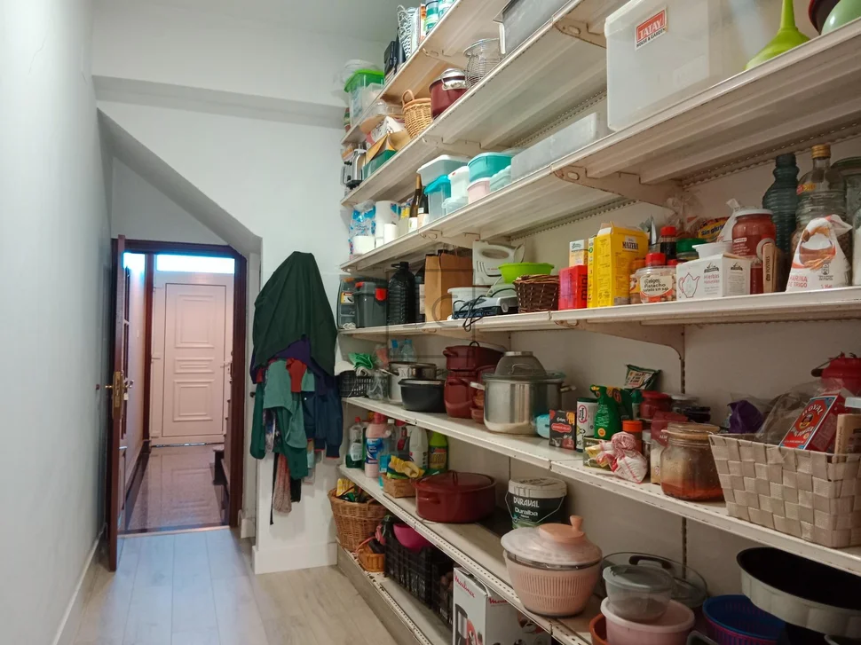 Vivienda con local comercial en baio-zas