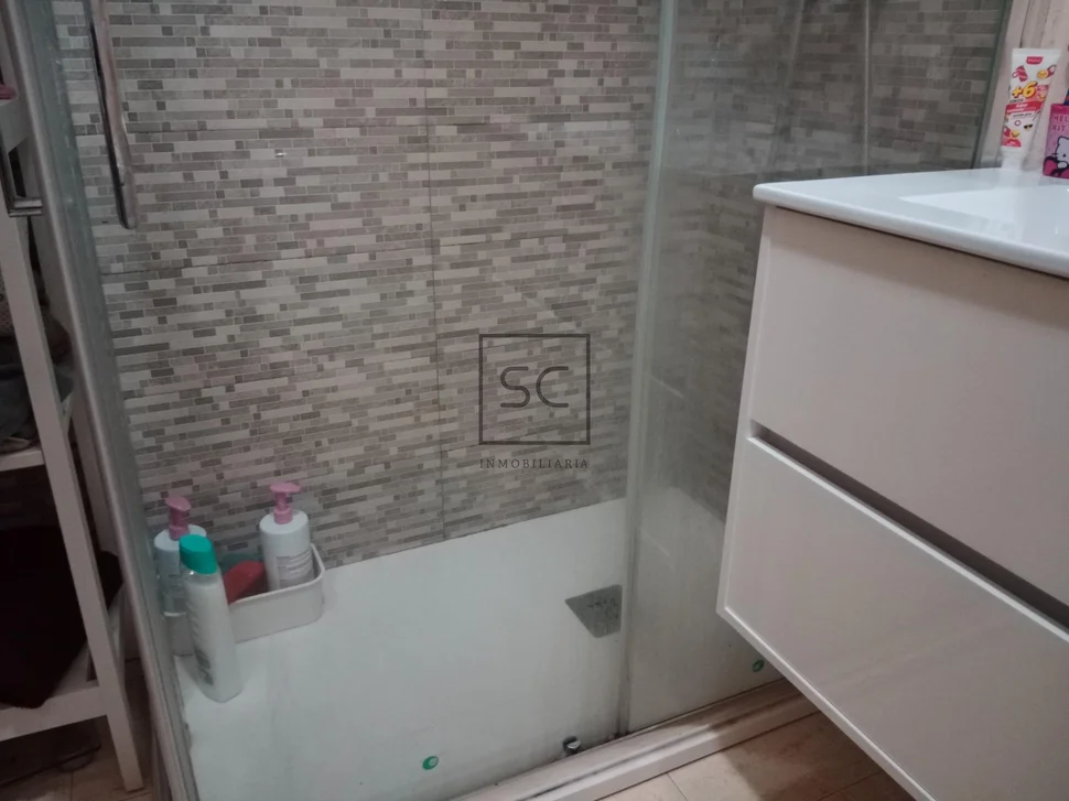 Piso con vistas parciales a la ría, ares