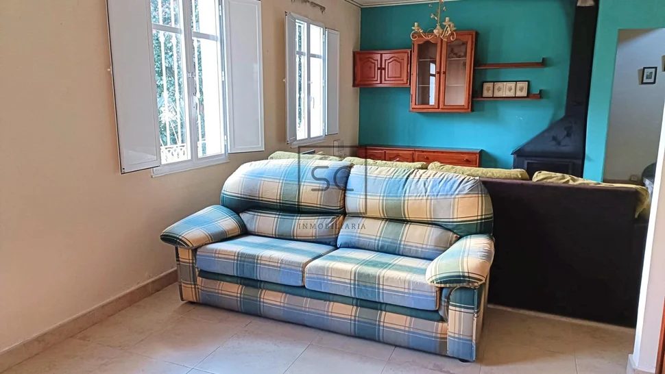 Amplia casa con 6 habitaciones en san sadurniño