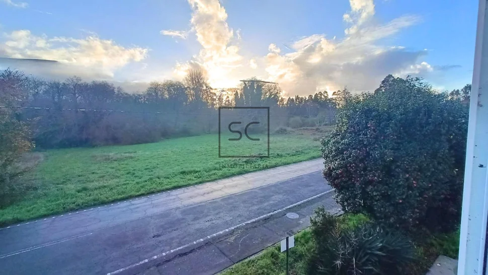 Amplia casa con 6 habitaciones en san sadurniño