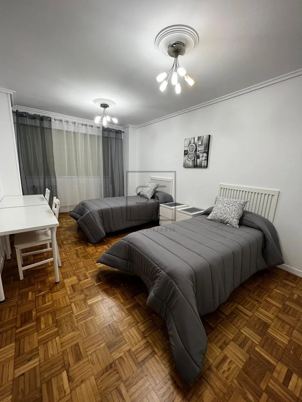 Amplio piso en la zona de ultramar ferrol