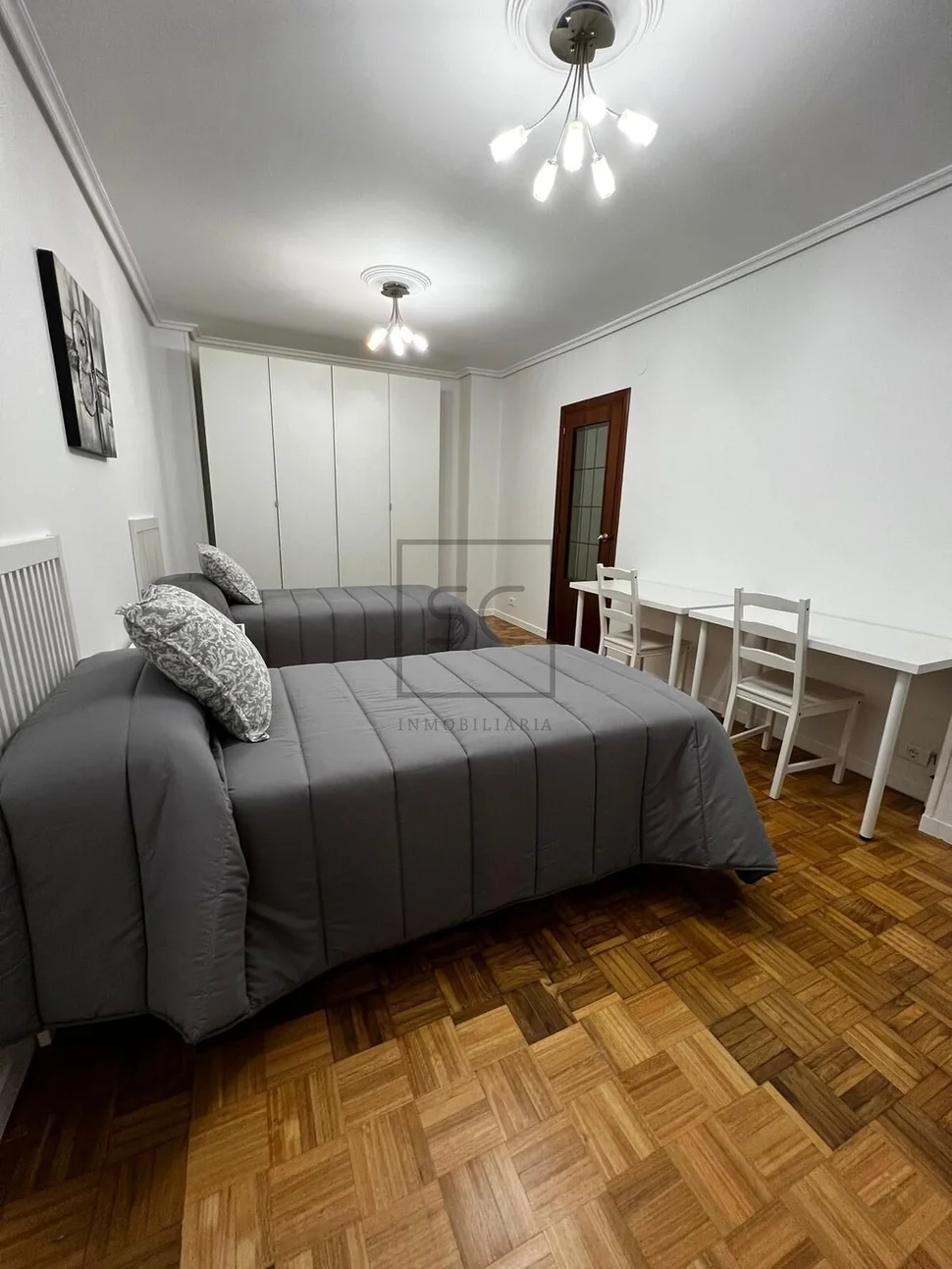 Amplio piso en la zona de ultramar ferrol