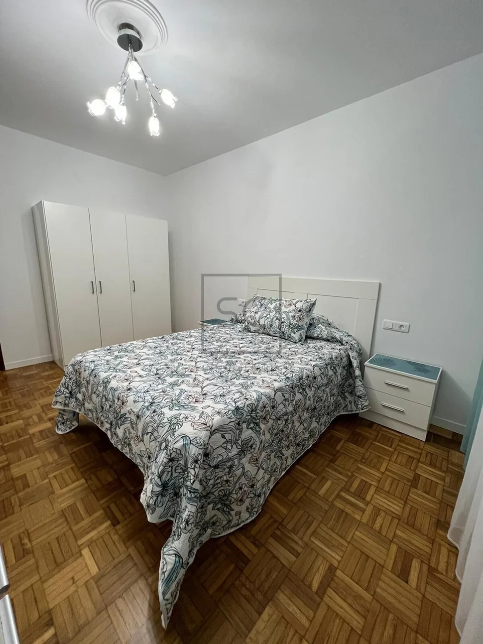 Amplio piso en la zona de ultramar ferrol