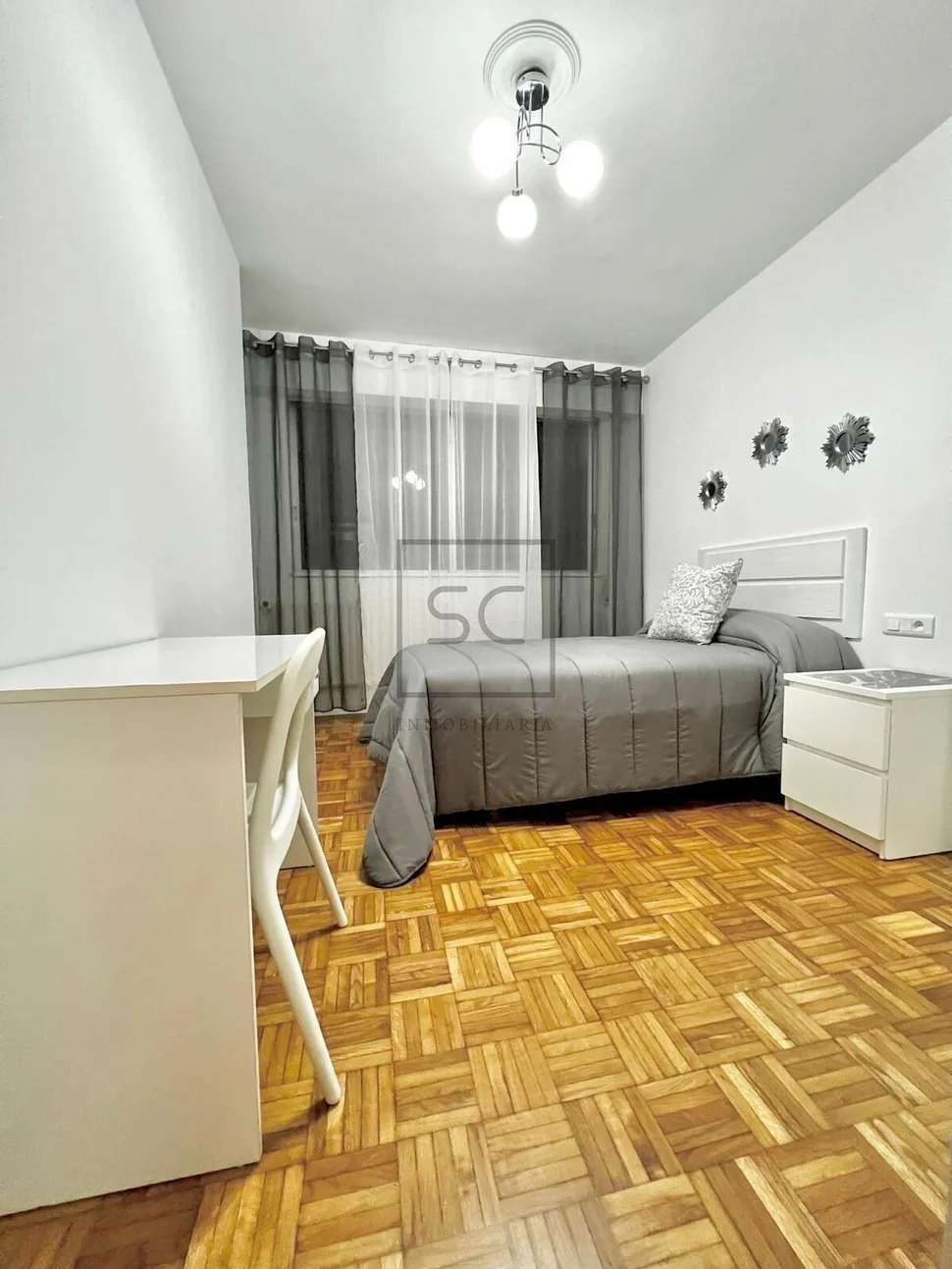 Amplio piso en la zona de ultramar ferrol